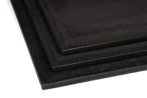 Пластина пористая 20 мм прессовая I группа (650х650 мм, упаковка 30 кг) ТУ 38.105.867-90