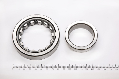 Подшипник 42209 КМ (NJ 209)