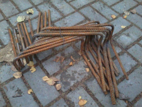 Лягушка арматурная строительная